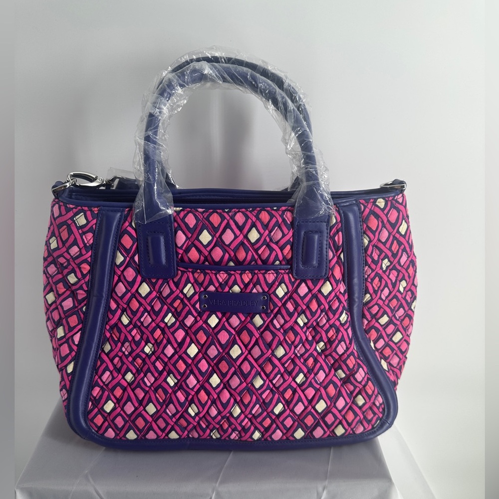 NWT Vera Bradley Trimmed Trapeze Katalina Pink Diamonds Quilted Satchel BAG